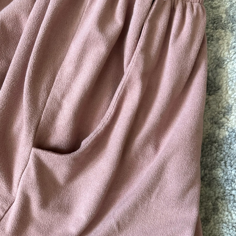 Romper - Picture 3 of 4